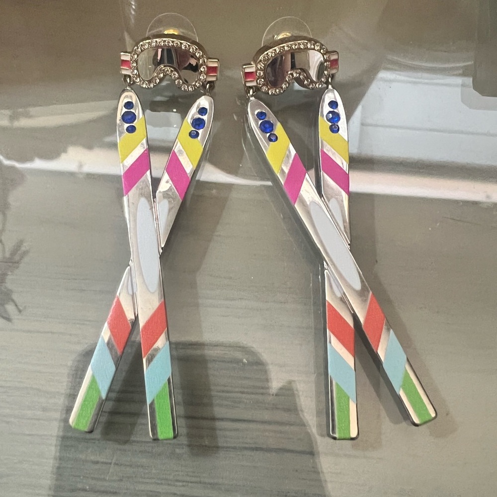 ✨💕⛷️🐰Never Worn Colorful Skis Goggles Earrings Winter Apres Skibunny